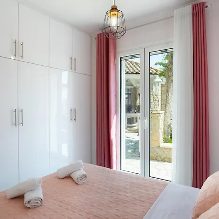 Apartment Nina's Luxury Viros